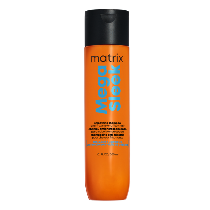 1_0884486547620_packshot shampoo (1)